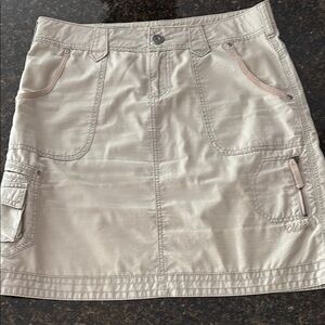 Cabela’s Cargo Skirt size 10